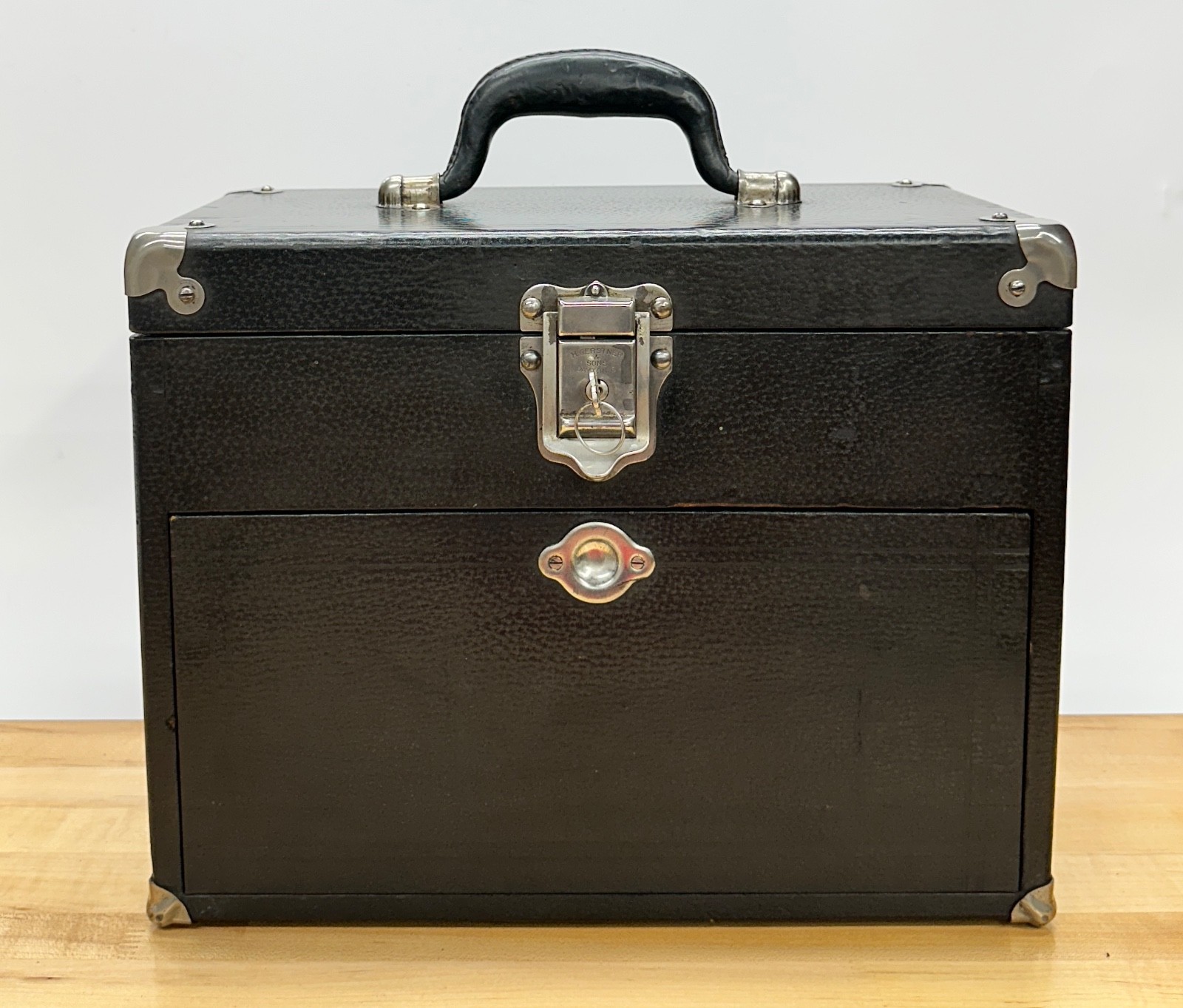 Vintage Gerstner Leatherette/Oak 5 Drawer Machinist Dentist Chest Tool Box 41C?