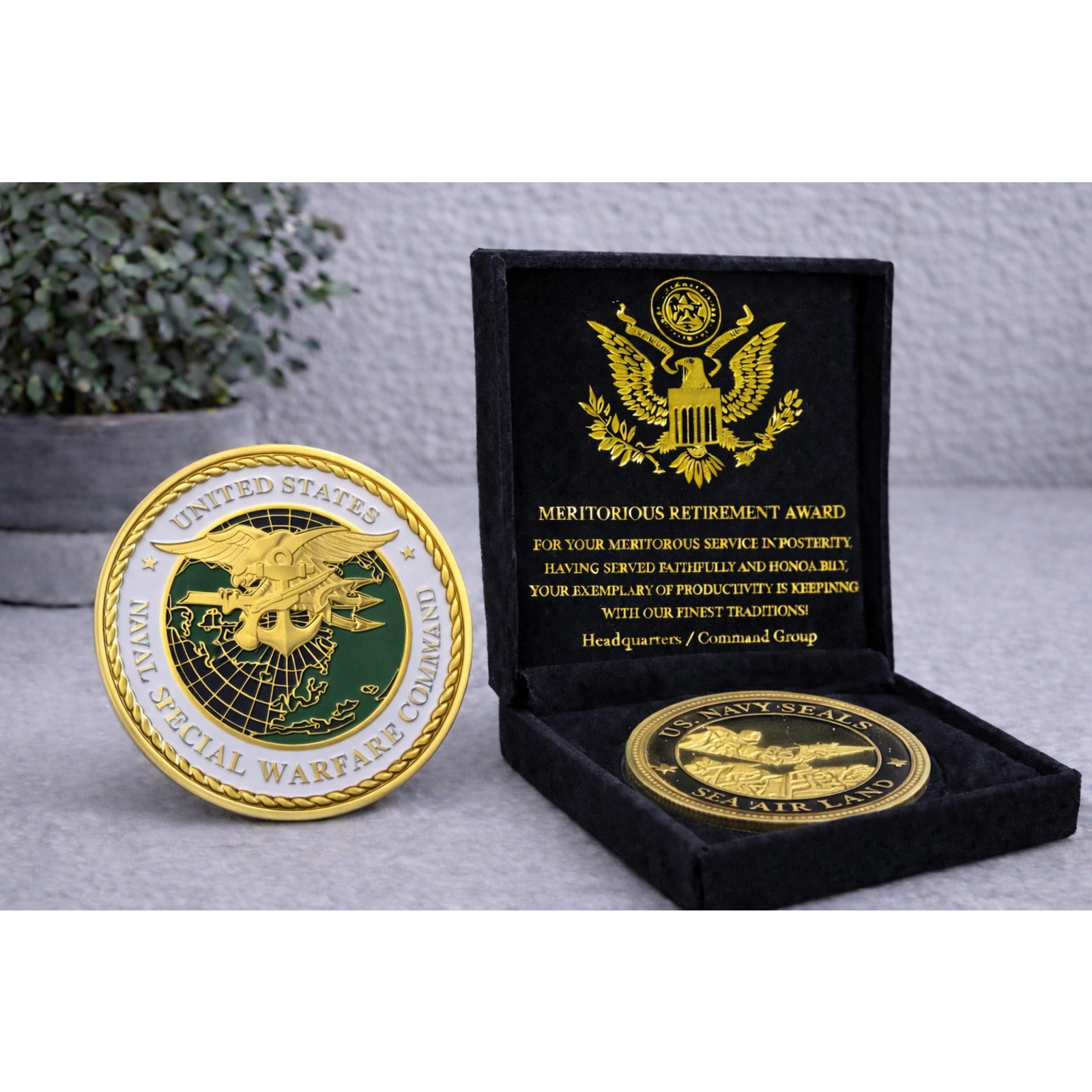 US Naval Special Warfare Command Navy Seals Sea Air Land Navy w/Retirement Award