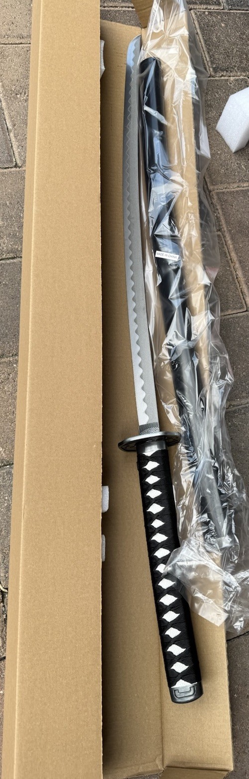 Enten Enchanted Blade In Kagurabachi Katana Sword & Sheath Metal 38”Full Size Enten Enchanted Blade In Kagurabachi Katana Sword & Sheath Metal 38”Full Size