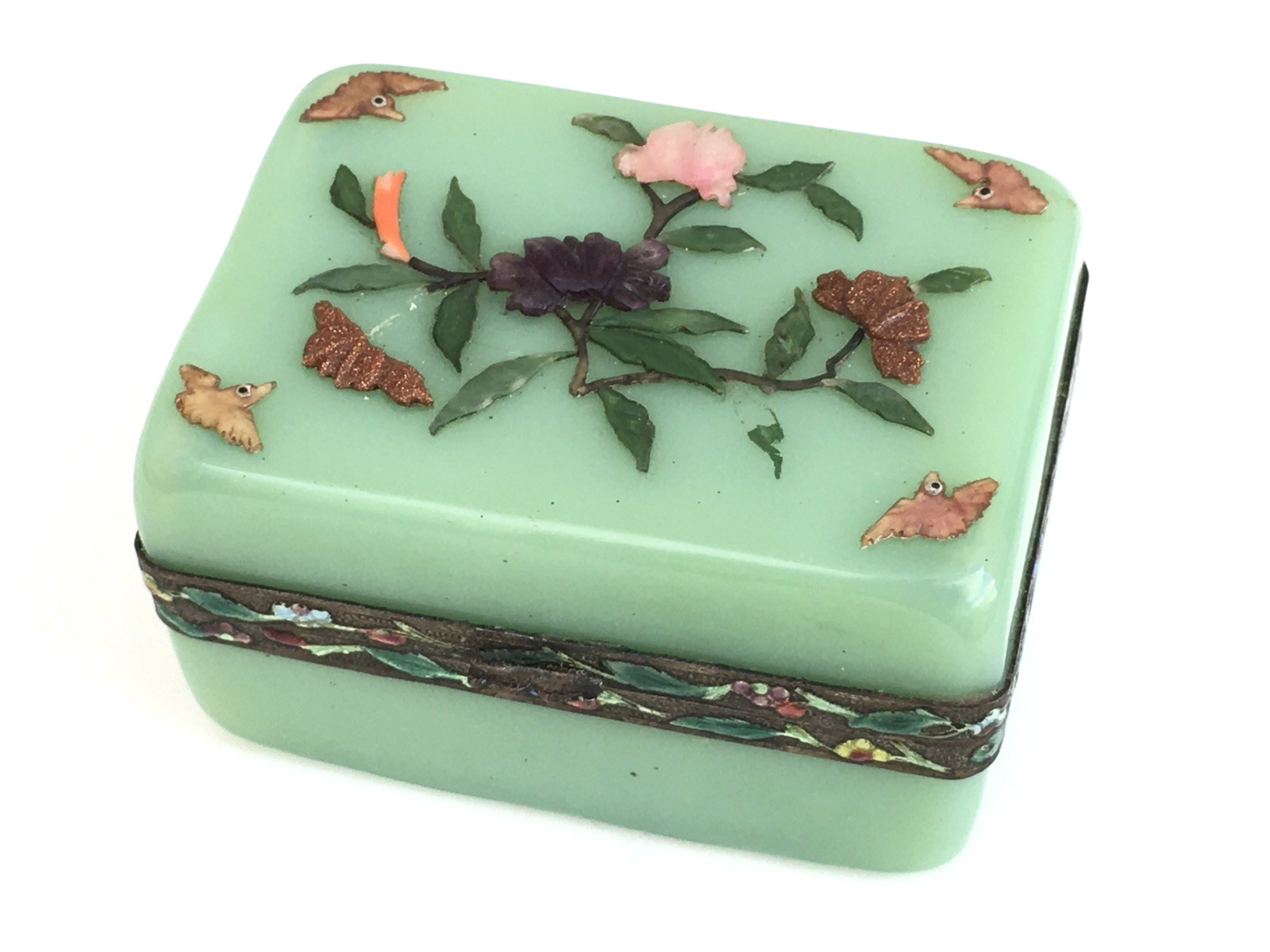 Anique Chinese Jade Glass and Cloisonne Enamel Box w/ Decorated Lid