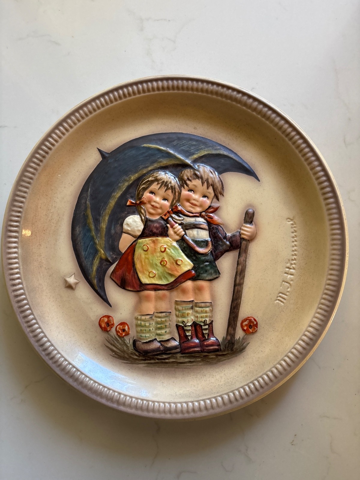 1975 Gorbel MJ Hummel First Edition Stormy Weather Anniversary Plate 1975 Gorbel MJ Hummel First Edition Stormy Weather Anniversary Plate