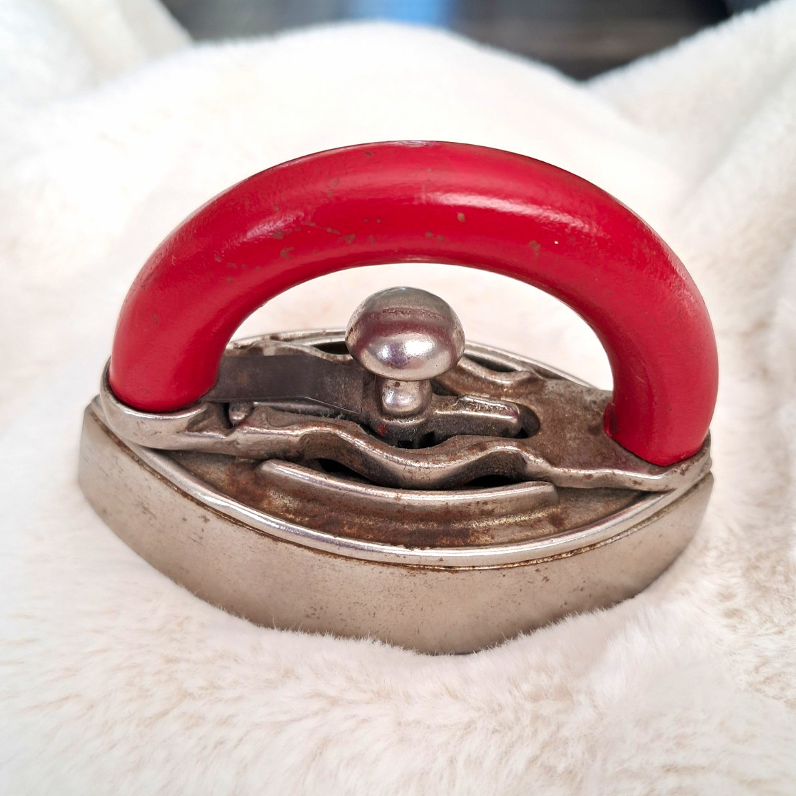 Vintage Metal Sad Iron Flat Iron Press w/ Red Handle, Marked U.S.A.