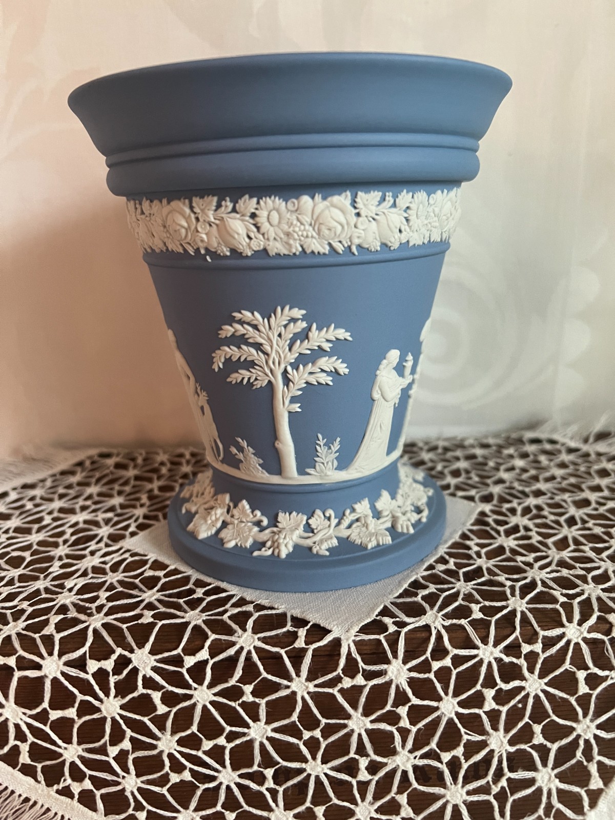 Vintage Wedgwood Blue Jasperware Trumpet Vase 4.75\ Vintage Wedgwood Blue Jasperware Trumpet Vase 4.75\