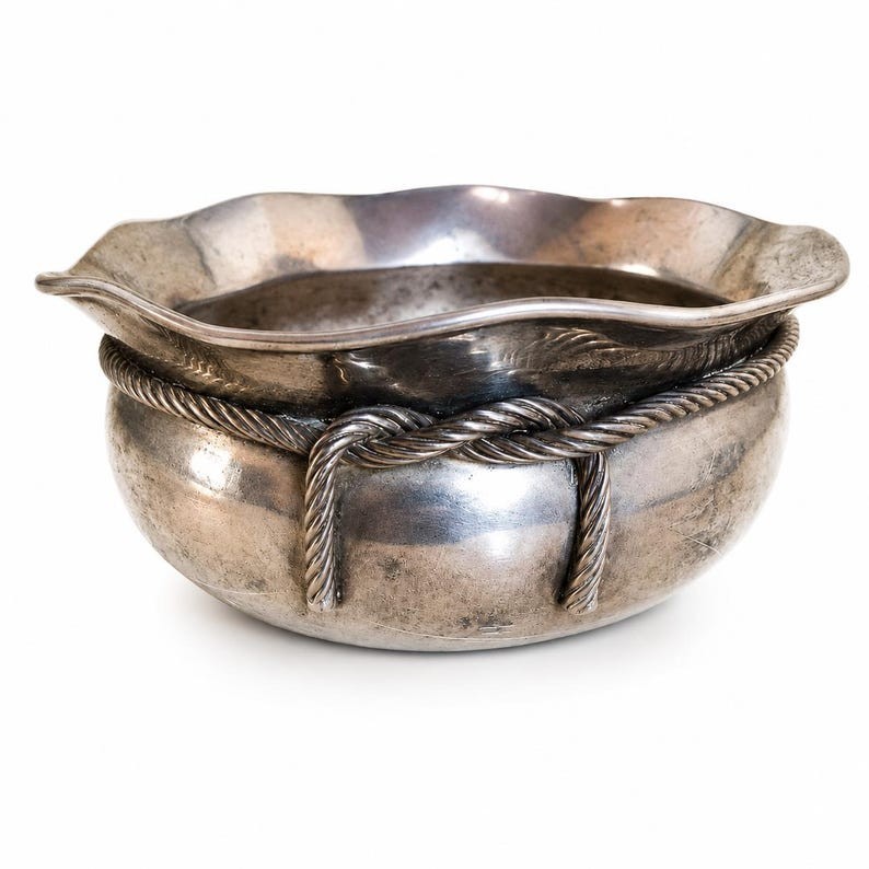 Vintage Ercuis Silver-Plated Bowl with Rope-Knot Border and Scalloped Rim