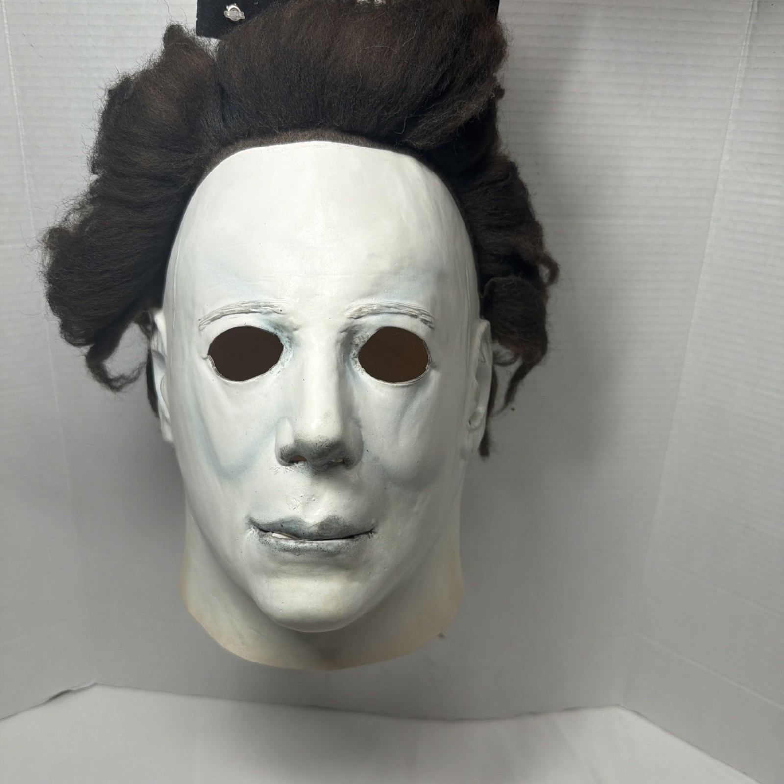 Trick or Treat Studios Halloween 1978 Michael Myers Latex Mask w/ Tag TOTS