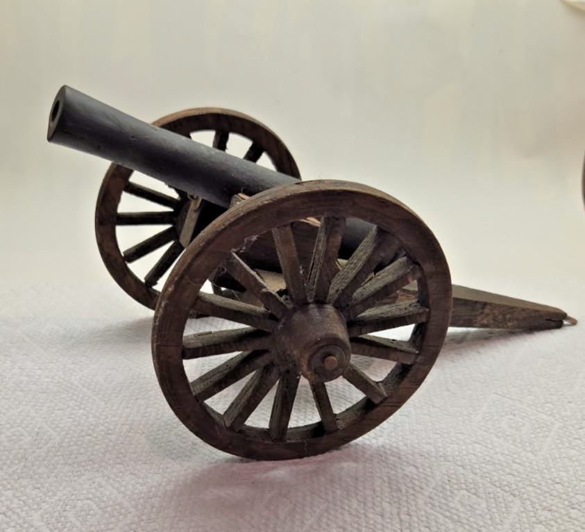 Vintage Miniature 12\