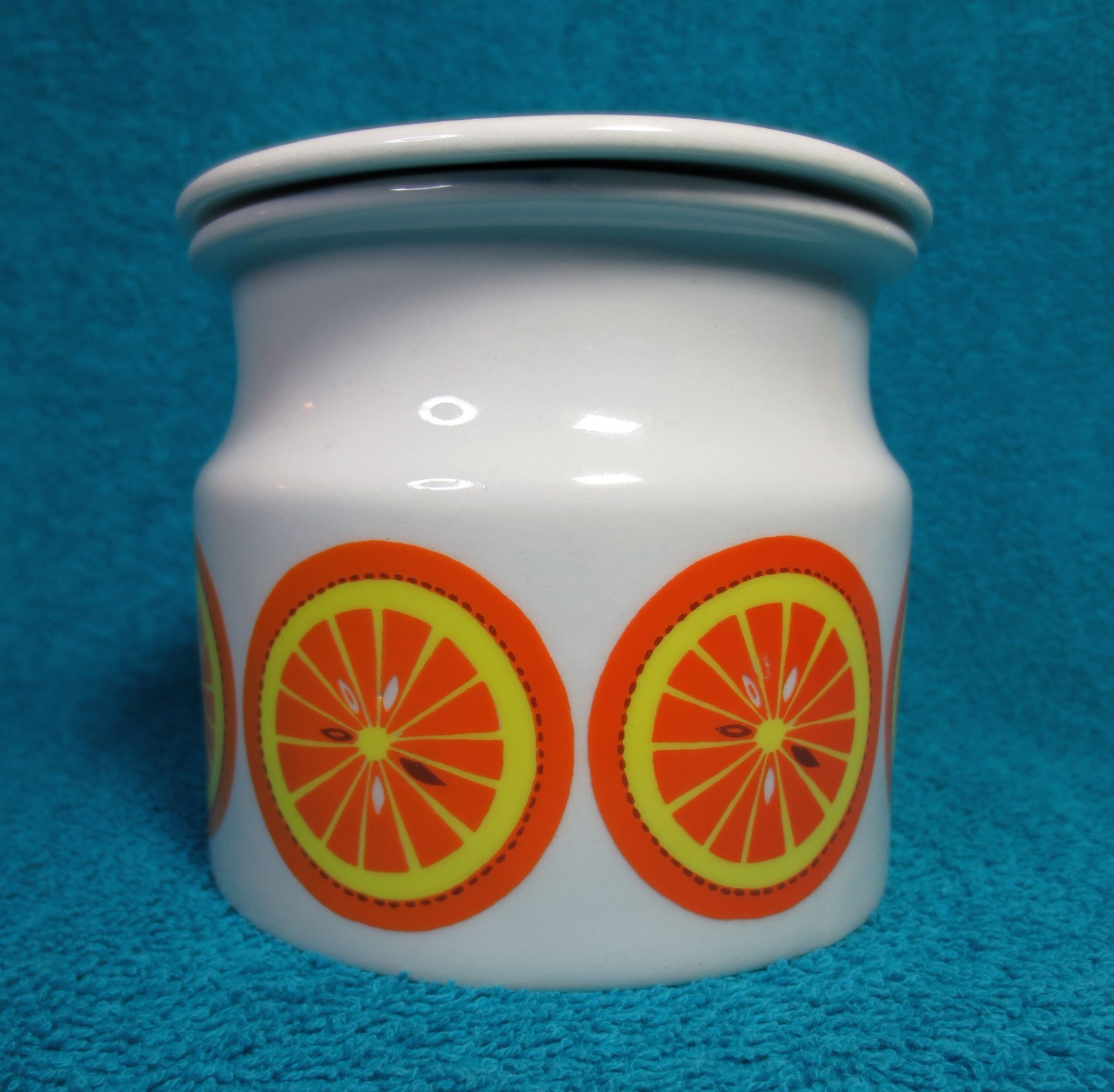 Vintage Arabia Finland Pomona Orange Lidded Jar Large 3.5