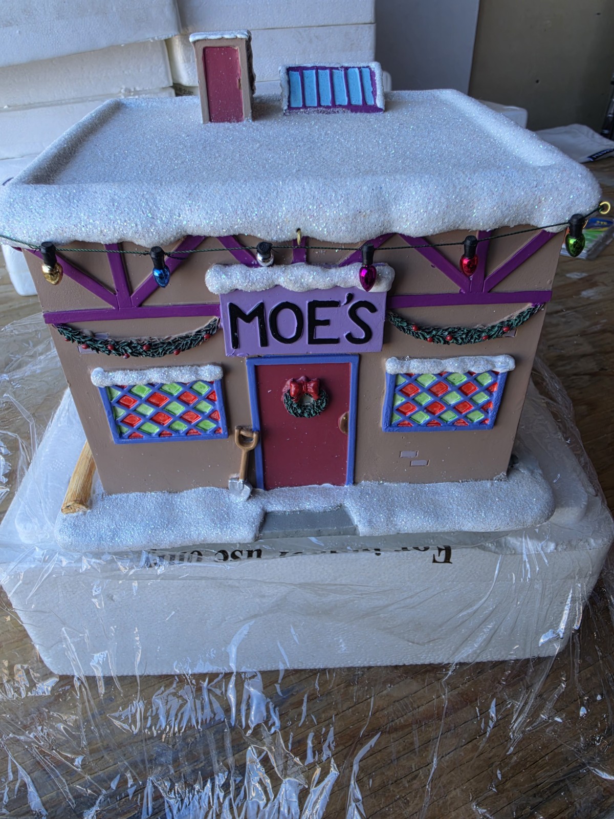 Hawthorne The Simpsons Christmas Village Moe’s Tavern Building Rare COA