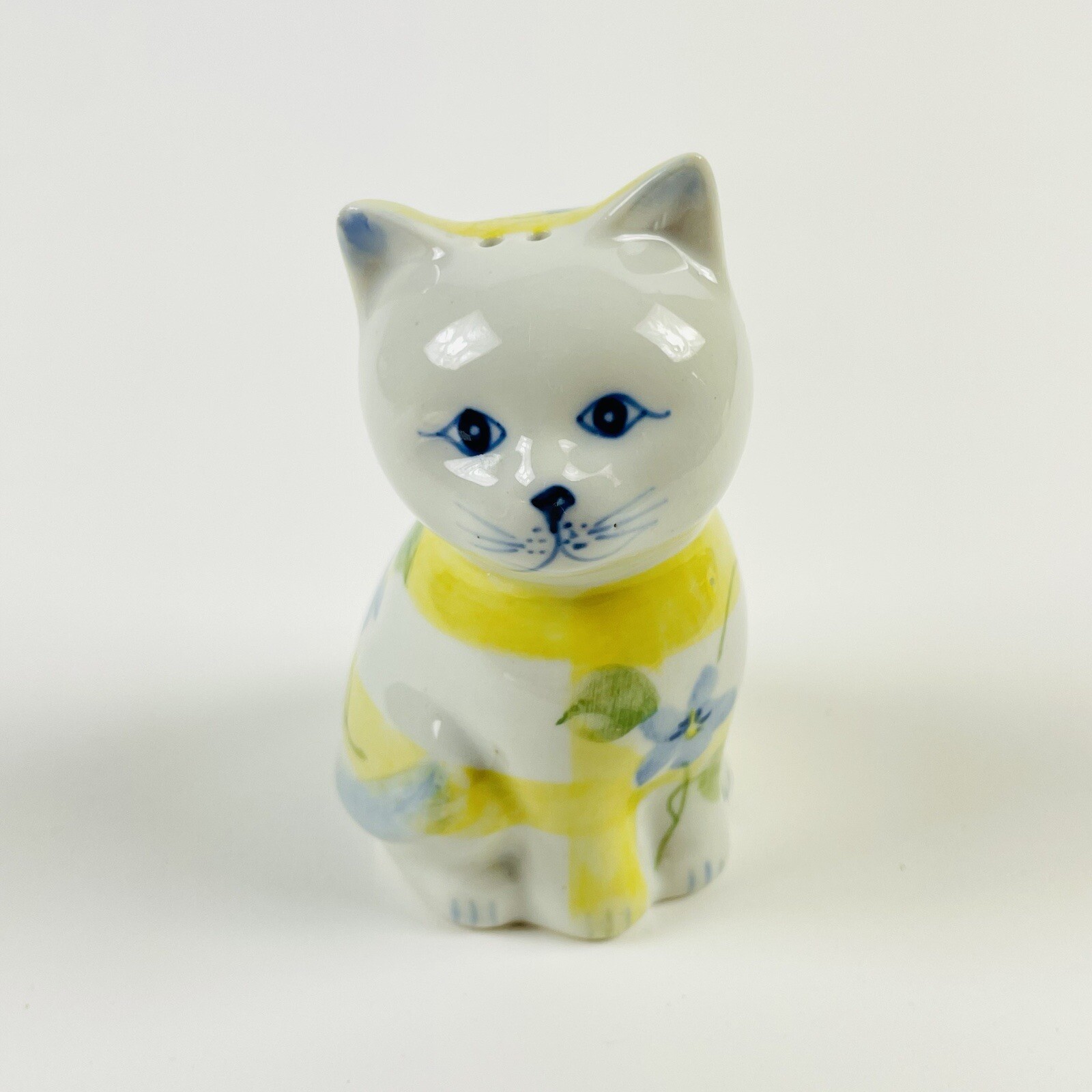 Vintage Ceramic Kitty Cat Salt Shaker Cats by Andrea by Sadek Thailand