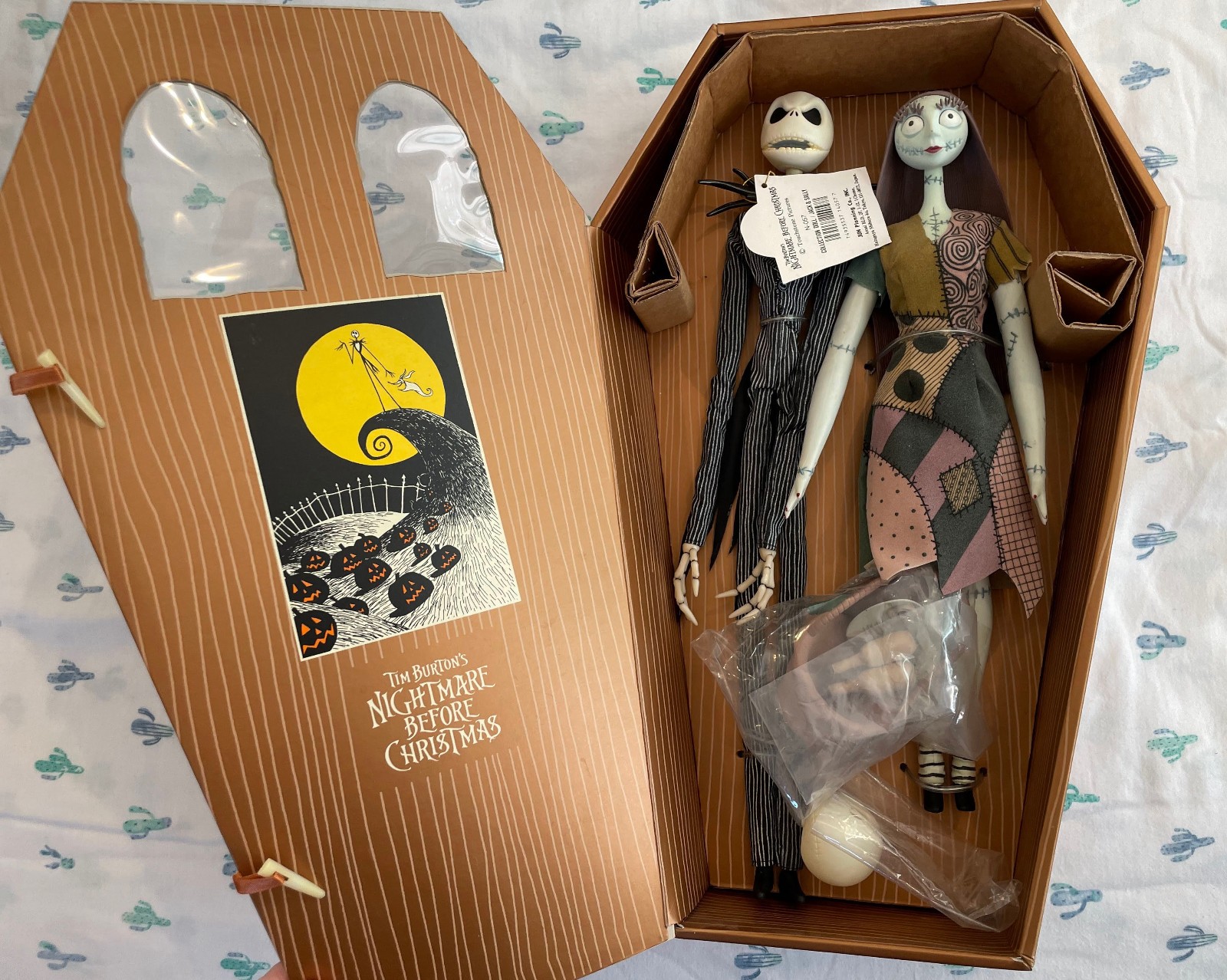 RARE 1998 Jun Planning Jack & Sally Doll Set LE 6000 NIB Coffin Box N-057