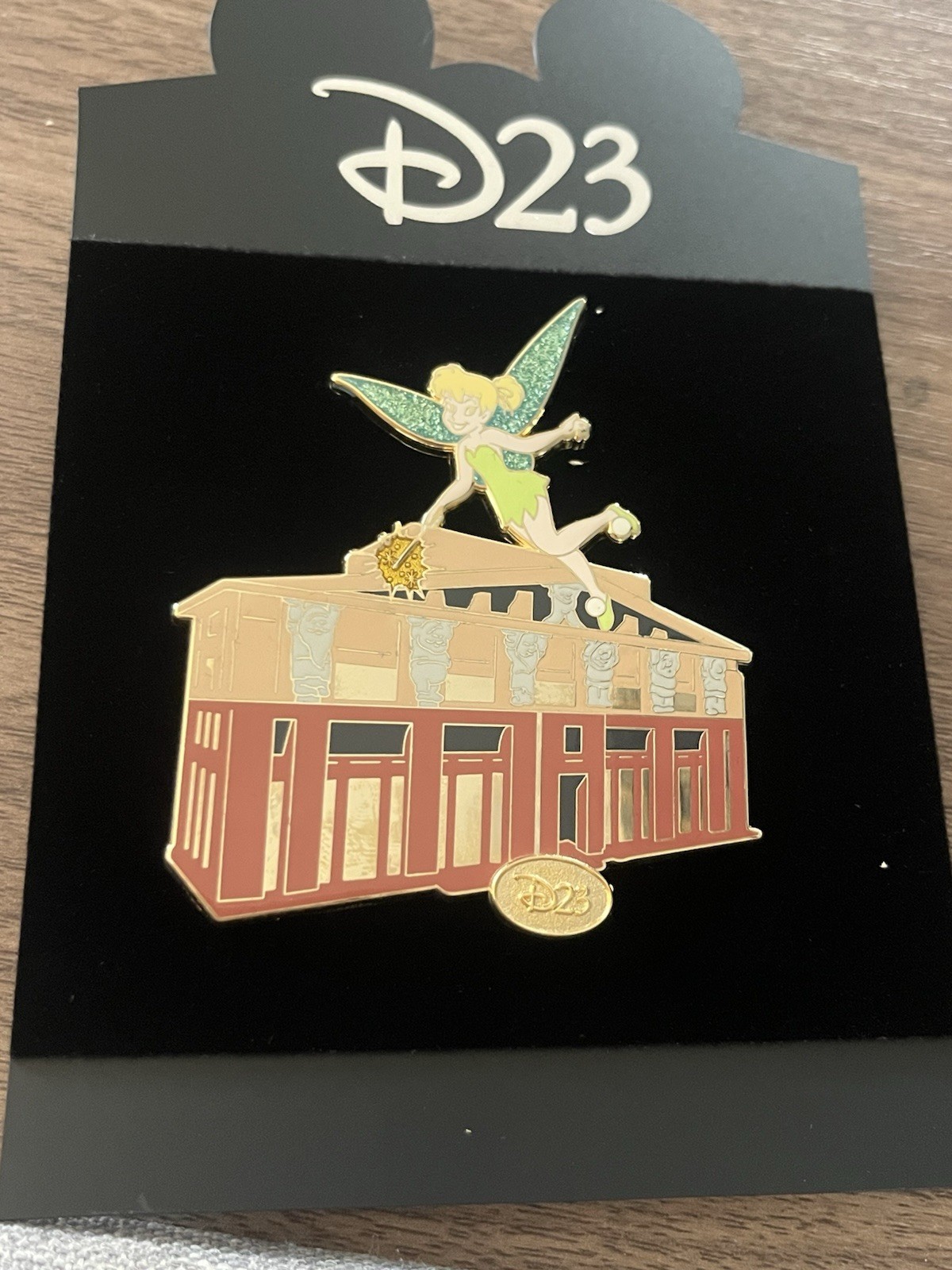 JUMBO DISNEY D23 EXCLUSIVE STUDIO SERIES TEAM DISNEY BUILDING TINKER BELL PIN JUMBO DISNEY D23 EXCLUSIVE STUDIO SERIES TEAM DISNEY BUILDING TINKER BELL PIN