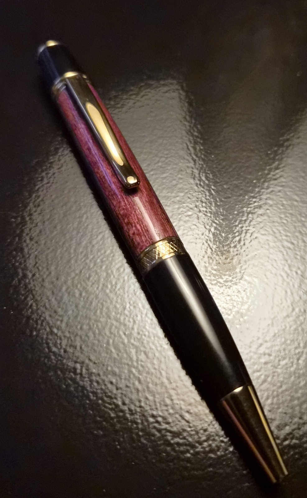 Beautiful Purple Heart Twist Pen with Pinkish Hue - Black/Gold