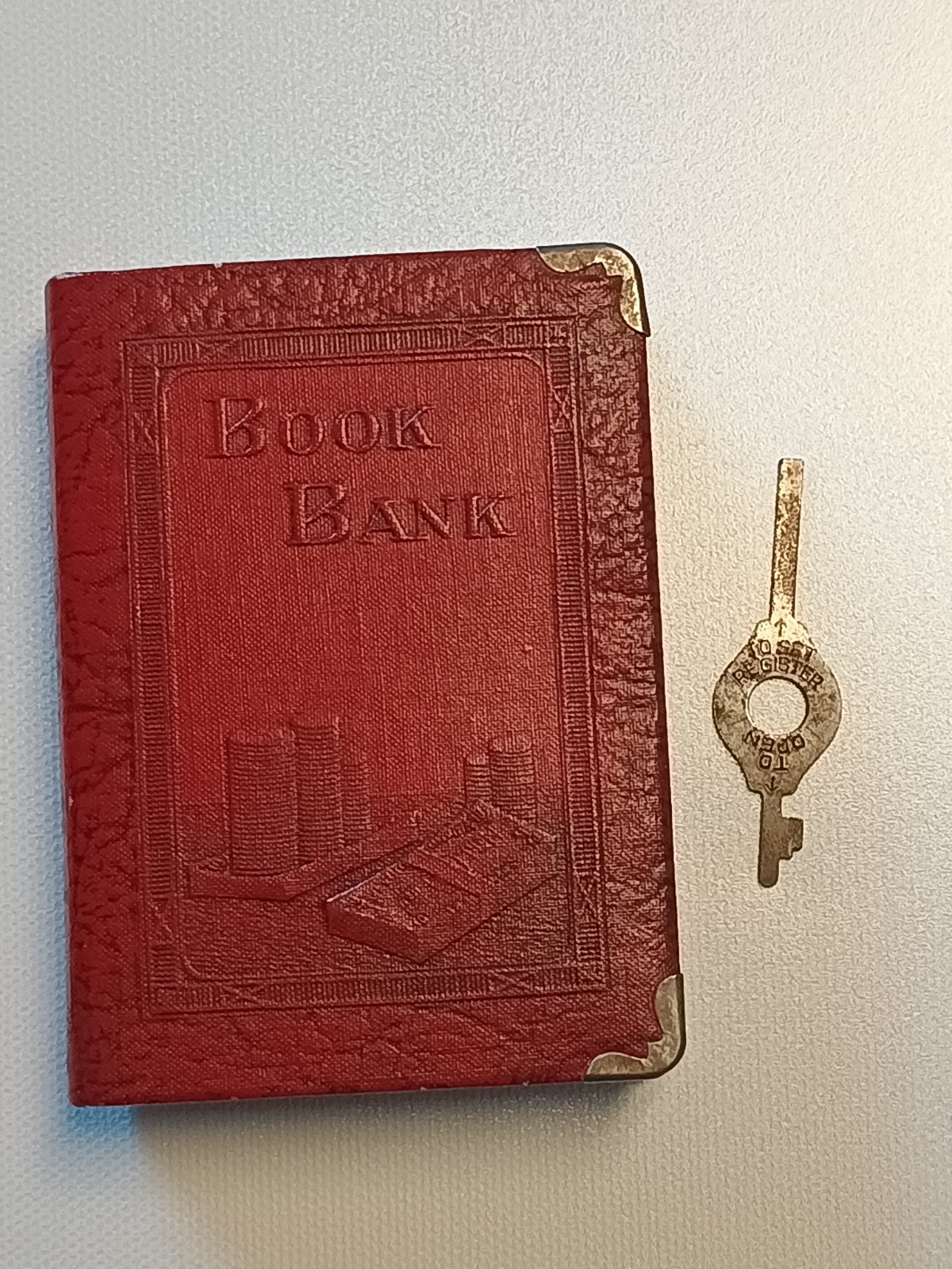Vintage Zell Red Coin Book Bank Ben Franklin Save & Have Vol. V, with Key NICE