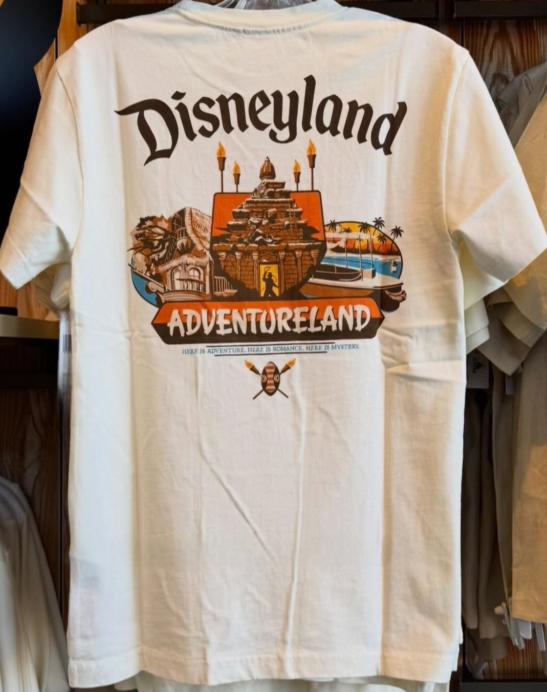 Disney Disneyland ADVENTURELAND Attractions T-Shirt LARGE New 2026 Disney Disneyland ADVENTURELAND Attractions T-Shirt LARGE New 2026