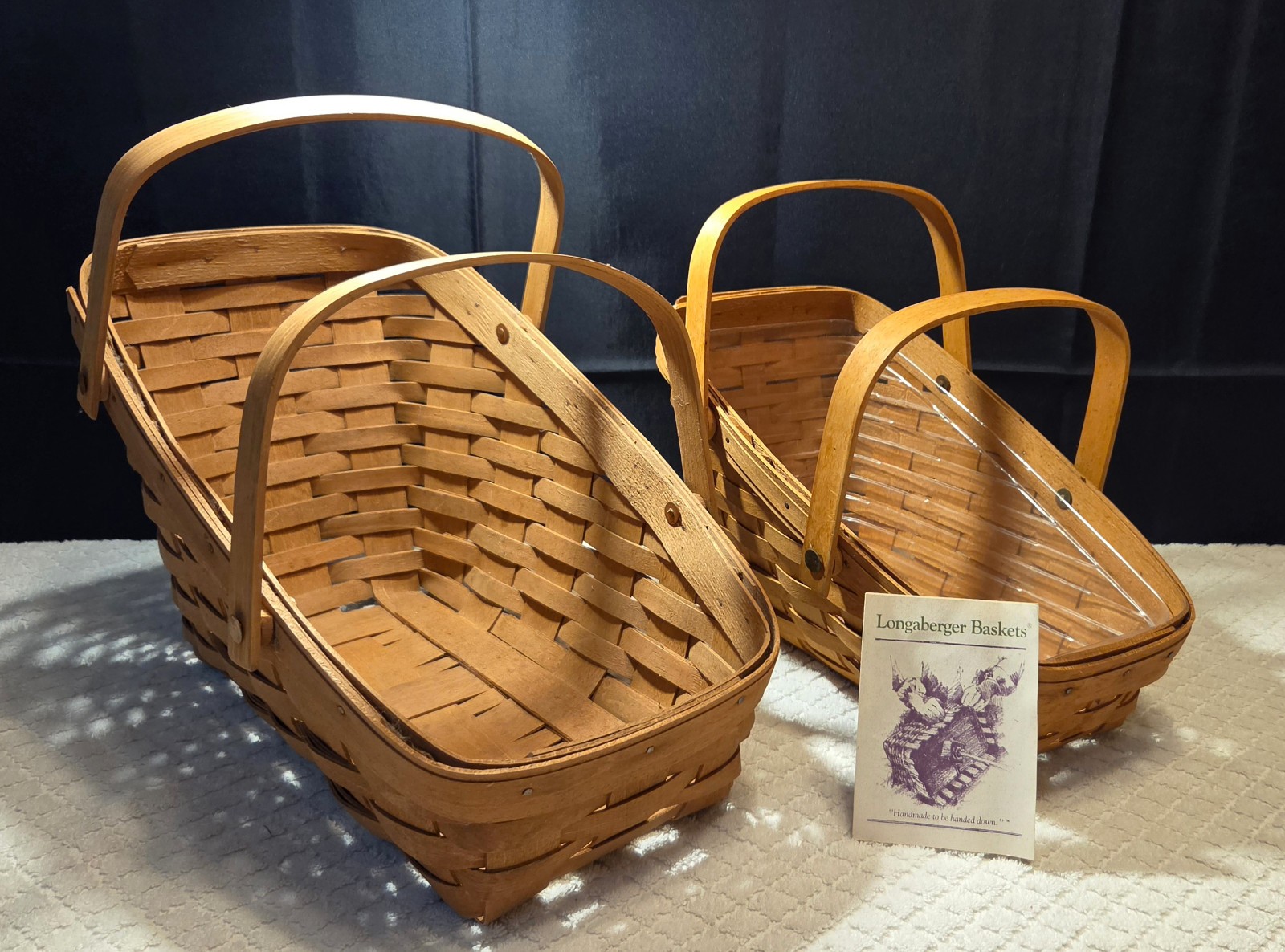 2 Longaberger Vegetable Baskets Swinging Handles 1 Large 1 Med w/ Plastic Insert