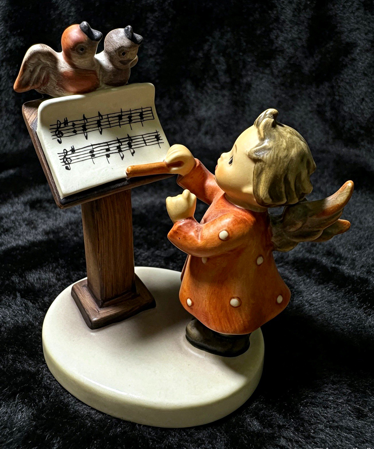 Vintage Goebel Hummel Figurine 