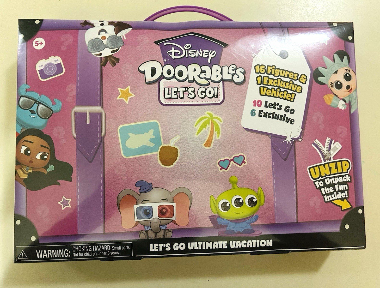 Disney Doorables Let\'s Go Ultimate Vacation Playset w/16 Figures & Vehicle