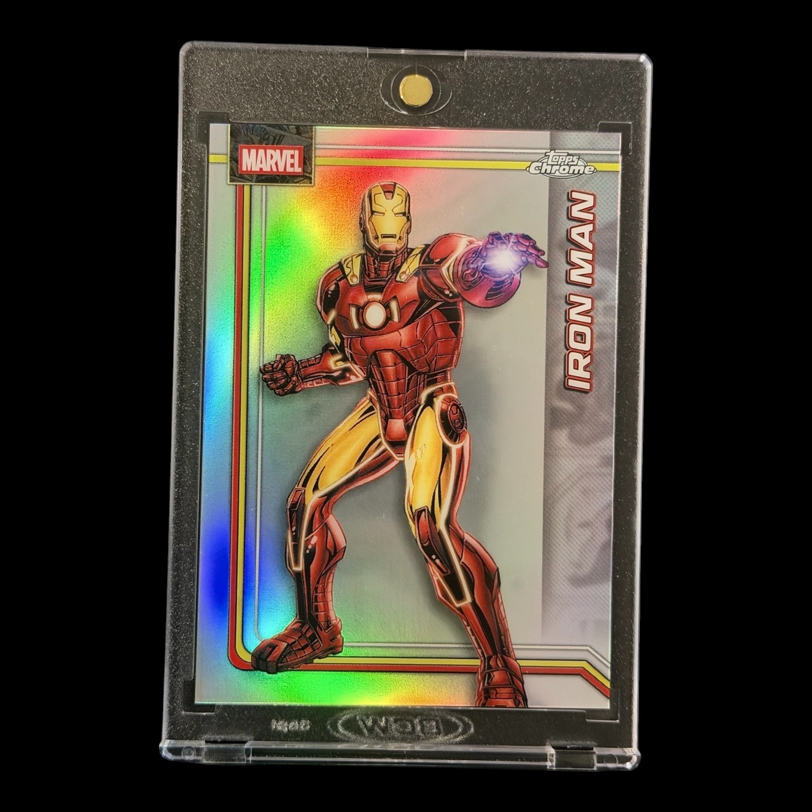Iron Man REFRACTOR TOPPS CHROME MARVEL CARD MINT