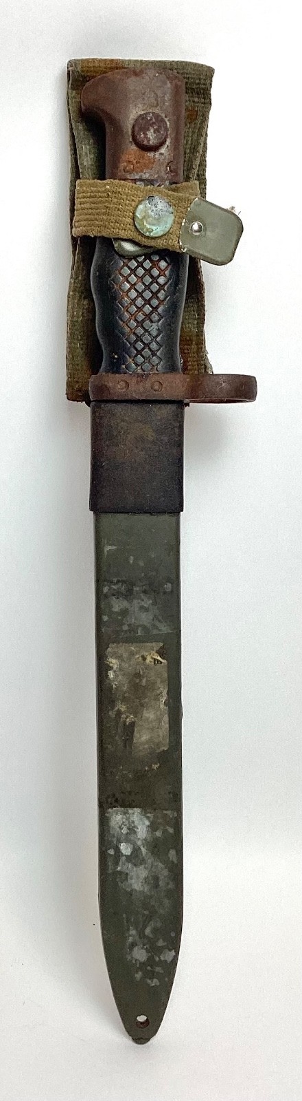 Vintage M1964 Spanish Rifle Bayonet & Scabbard 14.25\
