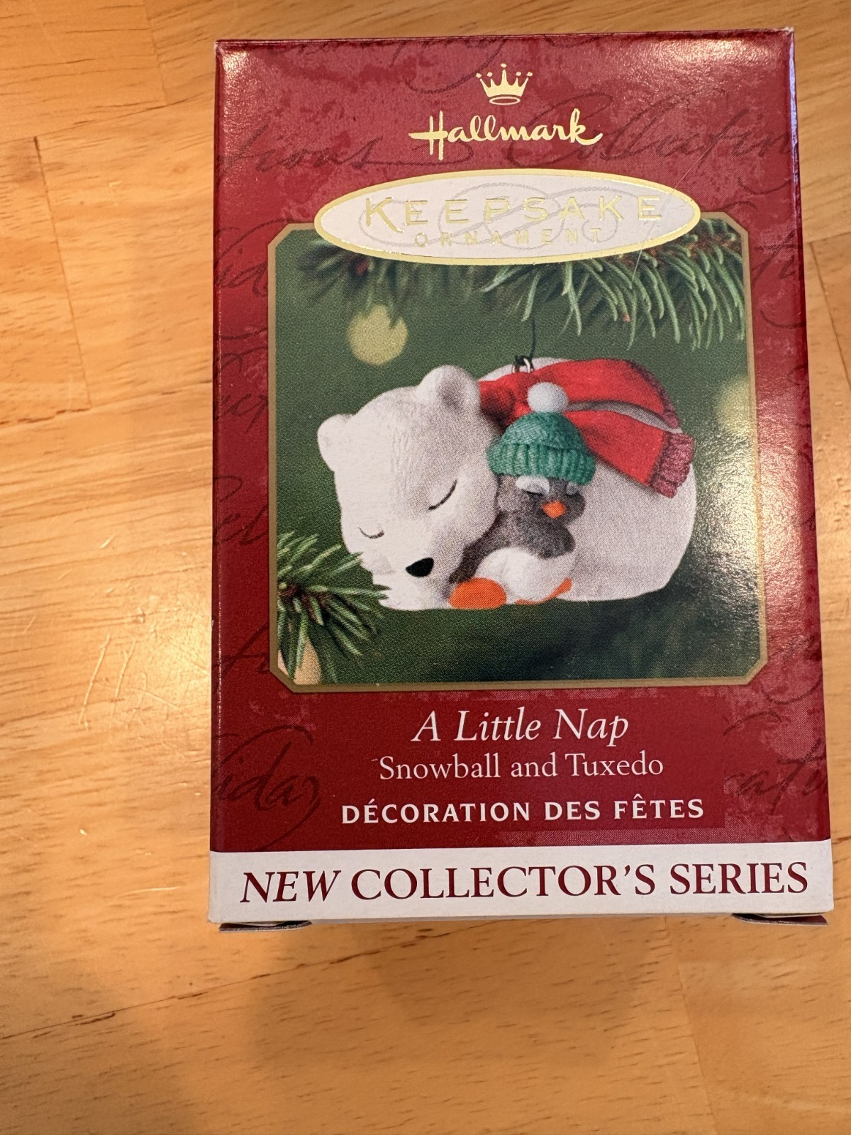 Hallmark Christmas Ornaments in Excellent Condition - Estate Sale Hallmark Christmas Ornaments in Excellent Condition - Estate Sale