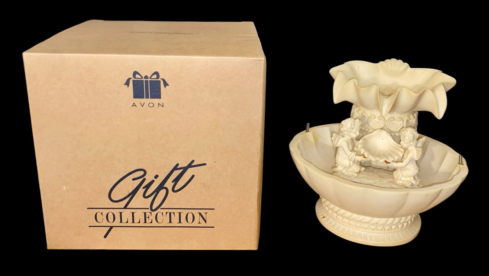 Avon Classical Cherub Fountain 2002 Gift Collection New
