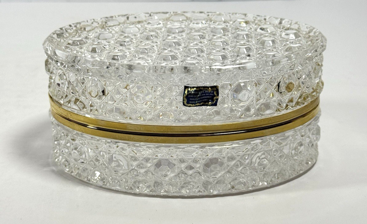 VTG Beyer Bleikristall Lead Crystal Hinged Oval Trinket Box West Germany