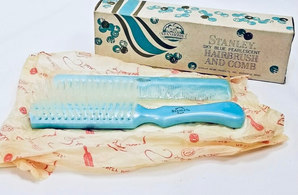 NEW Vintage STANLEY Sky Blue Pearlescent Hairbrush & Comb Set Nylon Bristles NOS