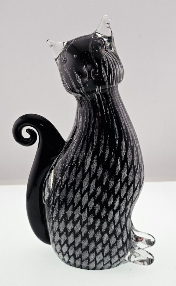 Art Glass BLACK & WHITE CAT FIGURINE Paperweight - JULIANA OBJETS D\'ART encased
