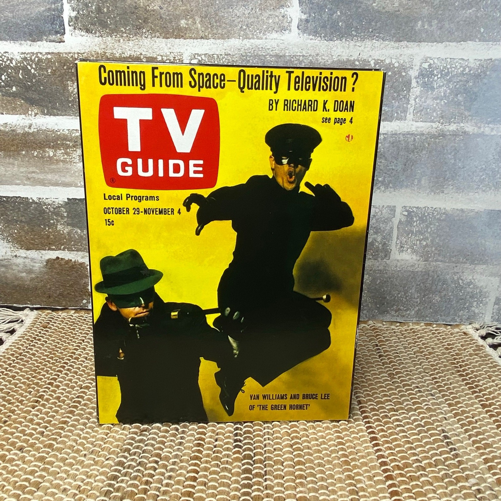 Retro Collector's Classics Authentic TV Guide Oct. 1966 The Green Hornet in Box
