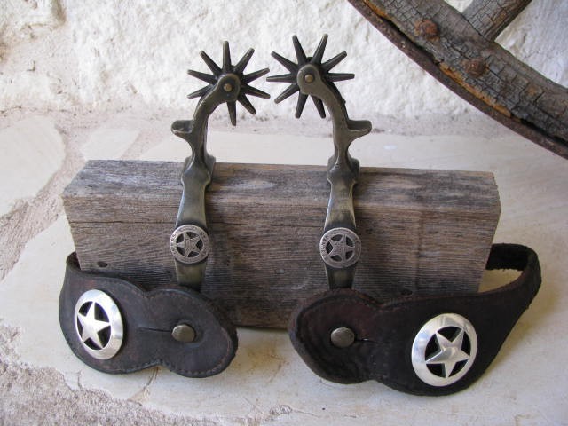 August Buermann TEXAS RANGERS Antique Vintage Spurs with Concho Straps RARE