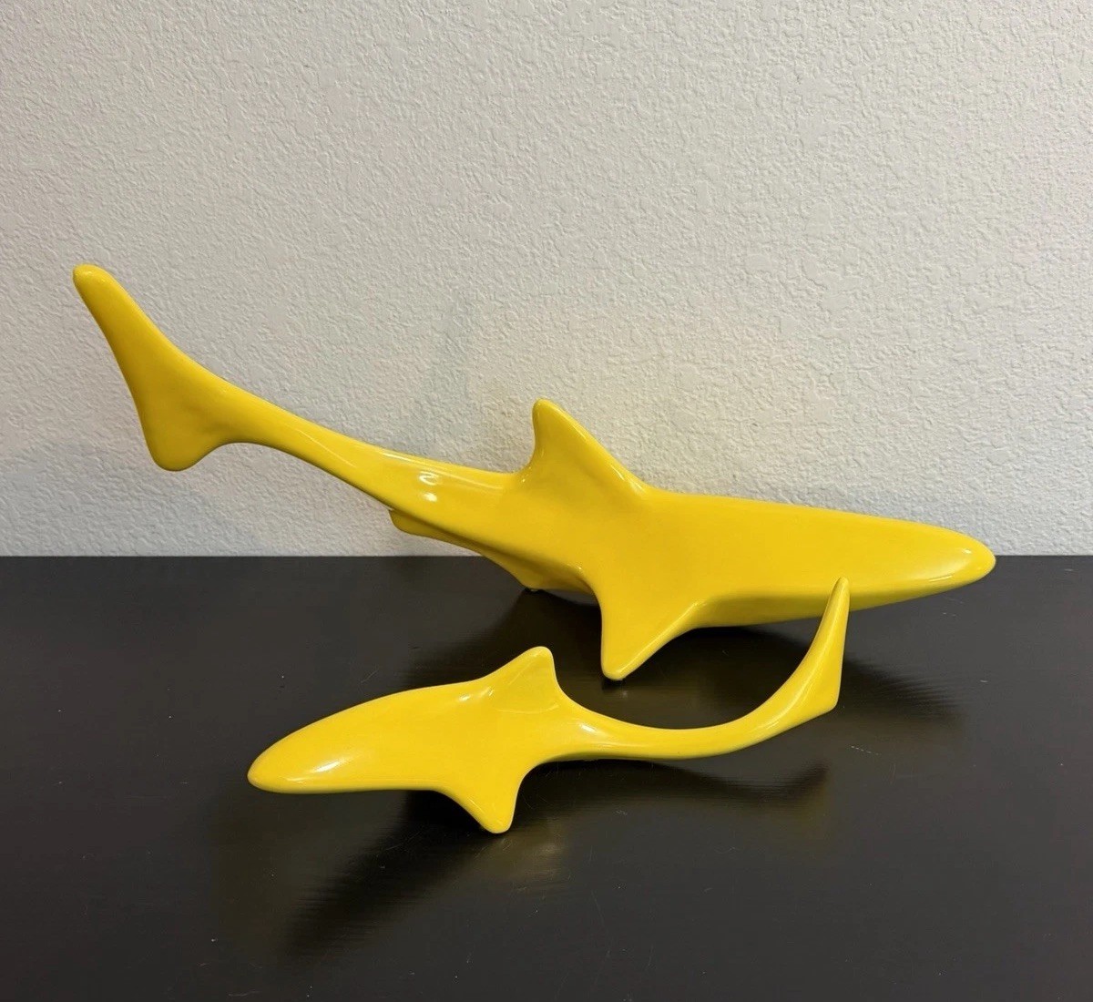 2 MCM VTG JARU Of California SHARK Yellow Ceramic Pottery Retro RARE PAIR