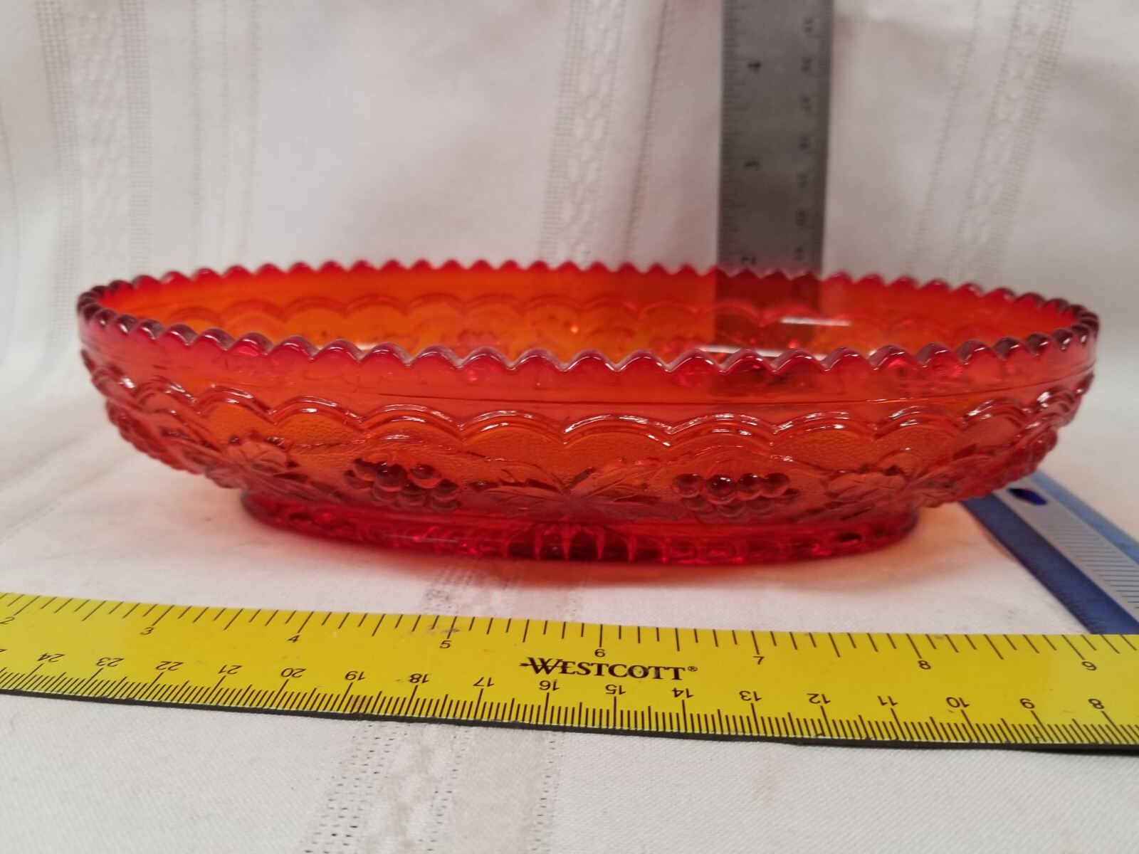 Imperial Glass Grape Vine & Leaves Ruby Red Amberina Oval Bowl Dish 8 1/2