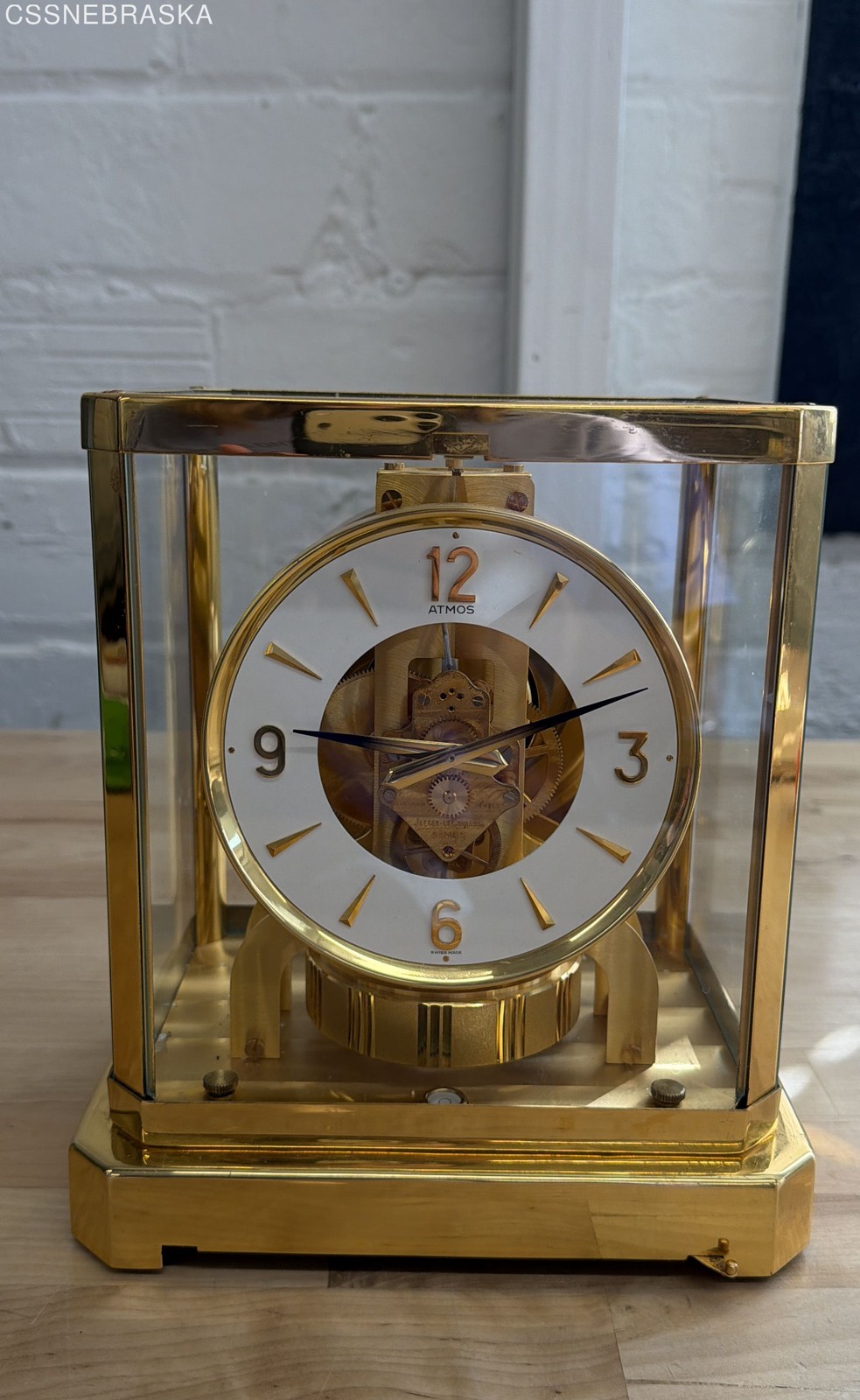 Jaeger LeCoultre Brass 528-6 Clock Atmos Swiss 15 Jewels Perpetual Motion Desk Jaeger LeCoultre Brass 528-6 Clock Atmos Swiss 15 Jewels Perpetual Motion Desk