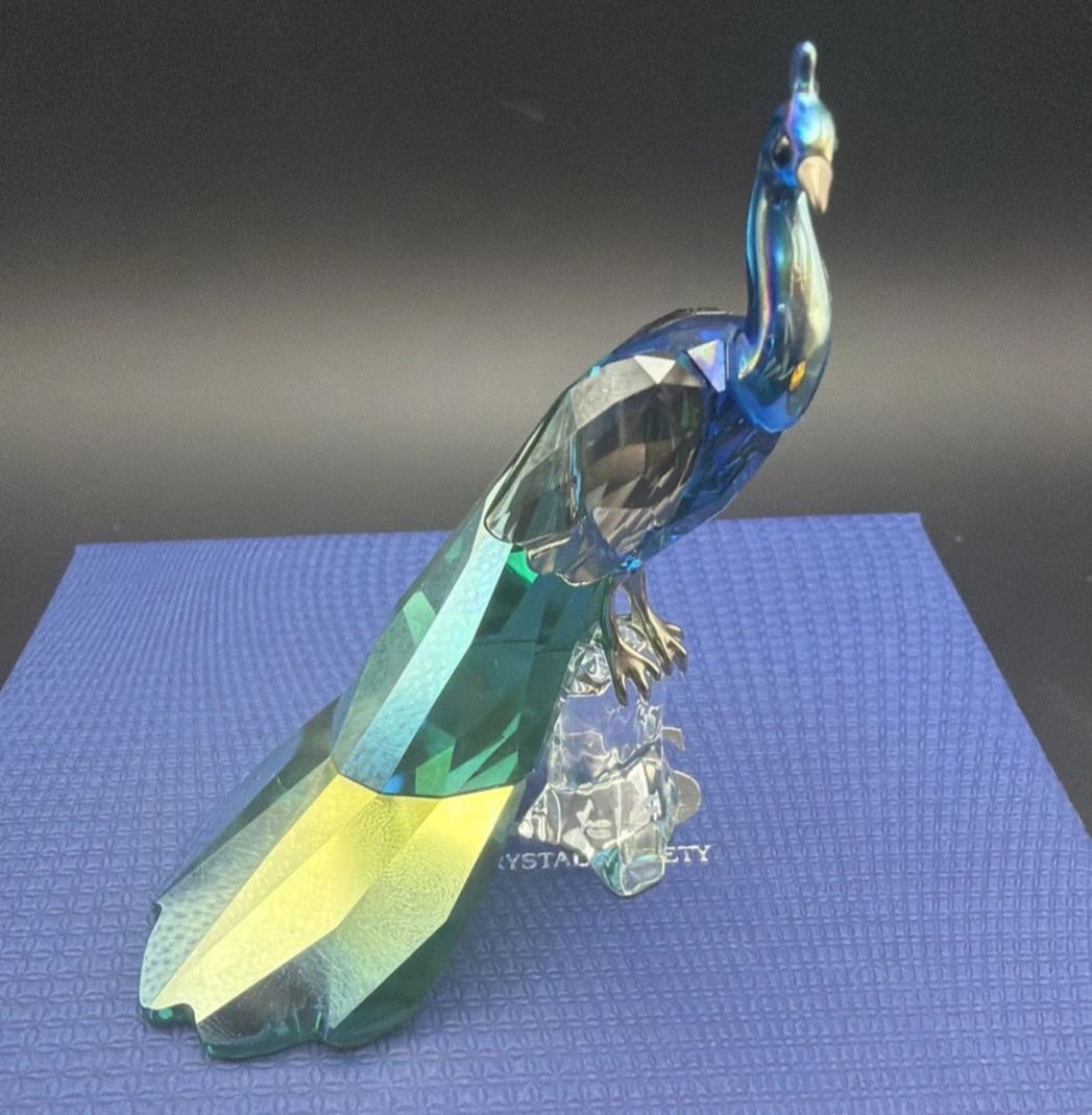 SWAROVSKI CRYSTAL PEACOCK 2013 RETIRED SCS MINT IN BOX