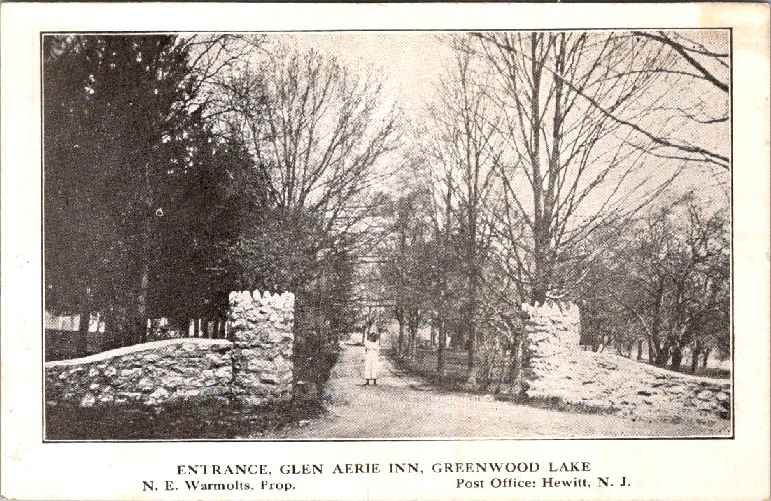 Entrance Glen Aerie Inn Greenwood Lake Postcard c1910 Hewitt NJ Stone Pillars Entrance Glen Aerie Inn Greenwood Lake Postcard c1910 Hewitt NJ Stone Pillars