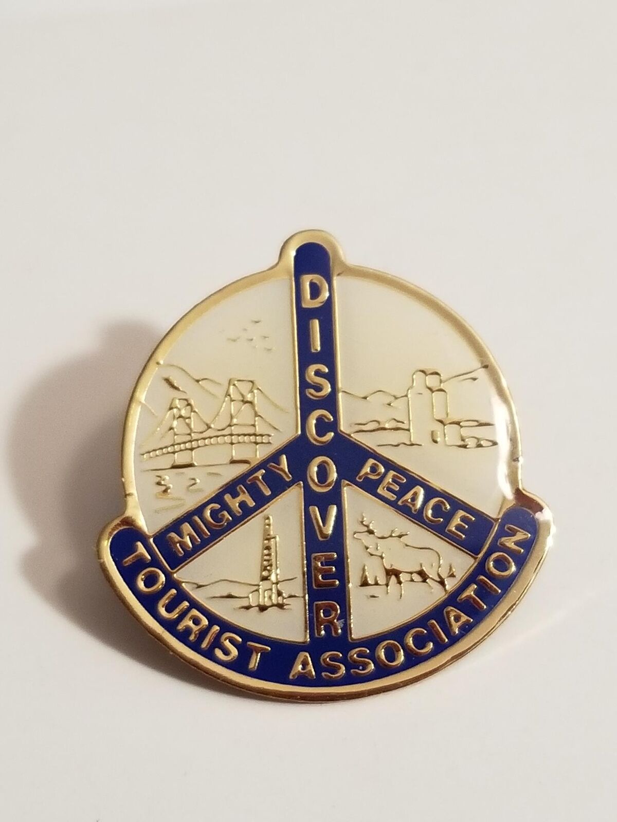 Discover Mighty Peace Tourist Association Lapel Pin 4301