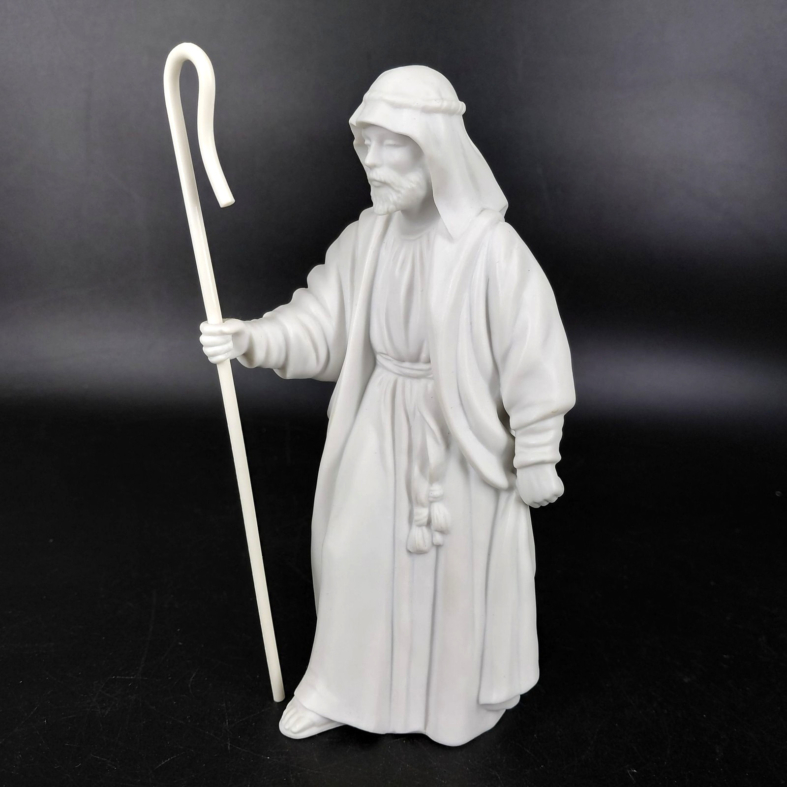 Vint 1983 Avon Nativity Shepherd Porcelain Figurine White Christmas Scene Decor