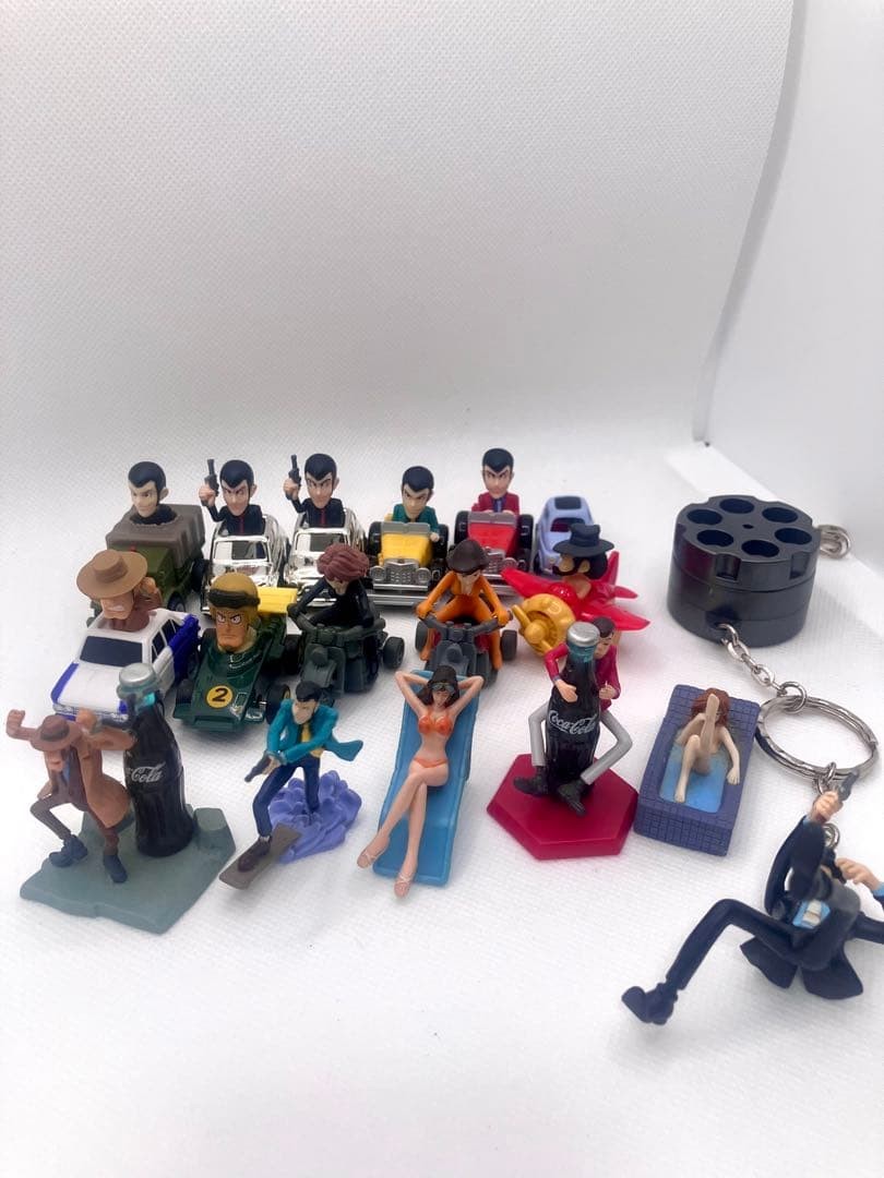 Lupin III Mini Figure Lot of 16 with Vehicles and 1 Keychain Collectible 13+ Lupin III Mini Figure Lot of 16 with Vehicles and 1 Keychain Collectible 13+