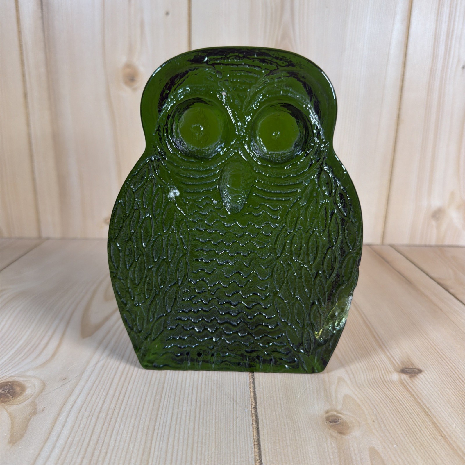 Vintage Blenko Owl Bookend Single Emerald Green Art Glass MCM -- DAMAGED --- Vintage Blenko Owl Bookend Single Emerald Green Art Glass MCM -- DAMAGED ---