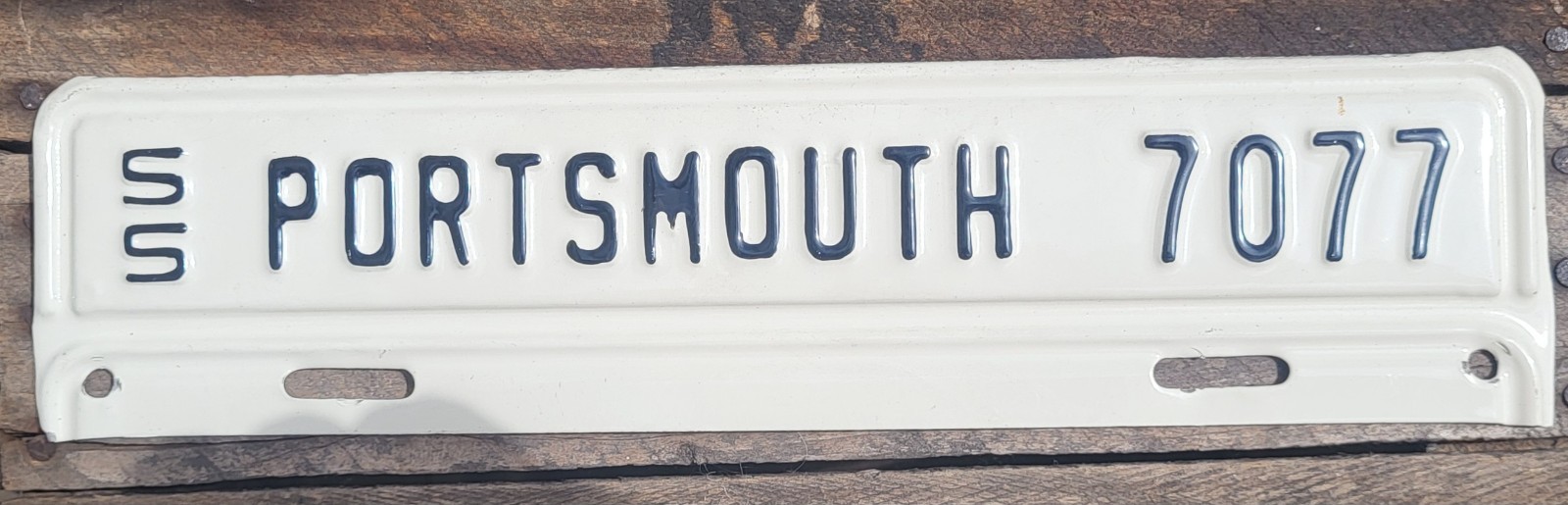 RARE 1955 Portsmouth, Virginia License Plate Topper, Unused