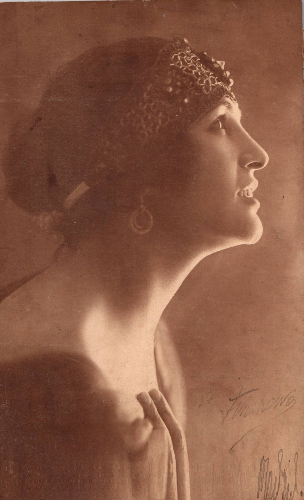 FRENCH ACTRESS SIGNED AUTOGRAPH 1910s STUNNING PORTRAIT ORIG Photo 673
