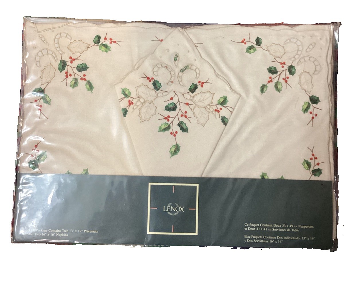 Vintage Lenox HOLIDAY Embroidered 2 Placemats & 2 Napkins Kemp & Beatley NIP