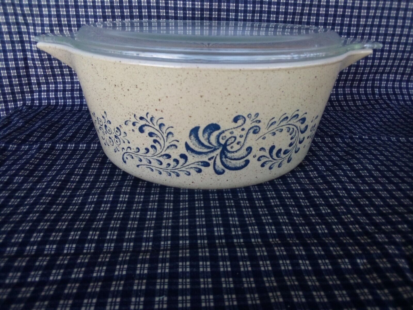 Pyrex Homestead   #475 Large Casserole with Lid