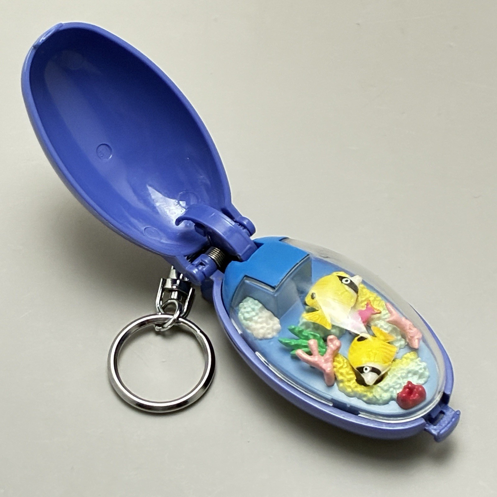 Vintage 1993 Takara Pocket Critters Keychain Coral Reef Purple Case PARTIAL WORK