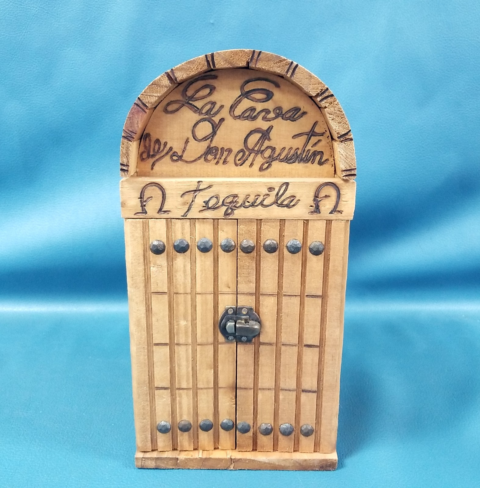 Vintage La Cava De Don Agustin Tequila Liquor Display Wooden Box Collectible 11\