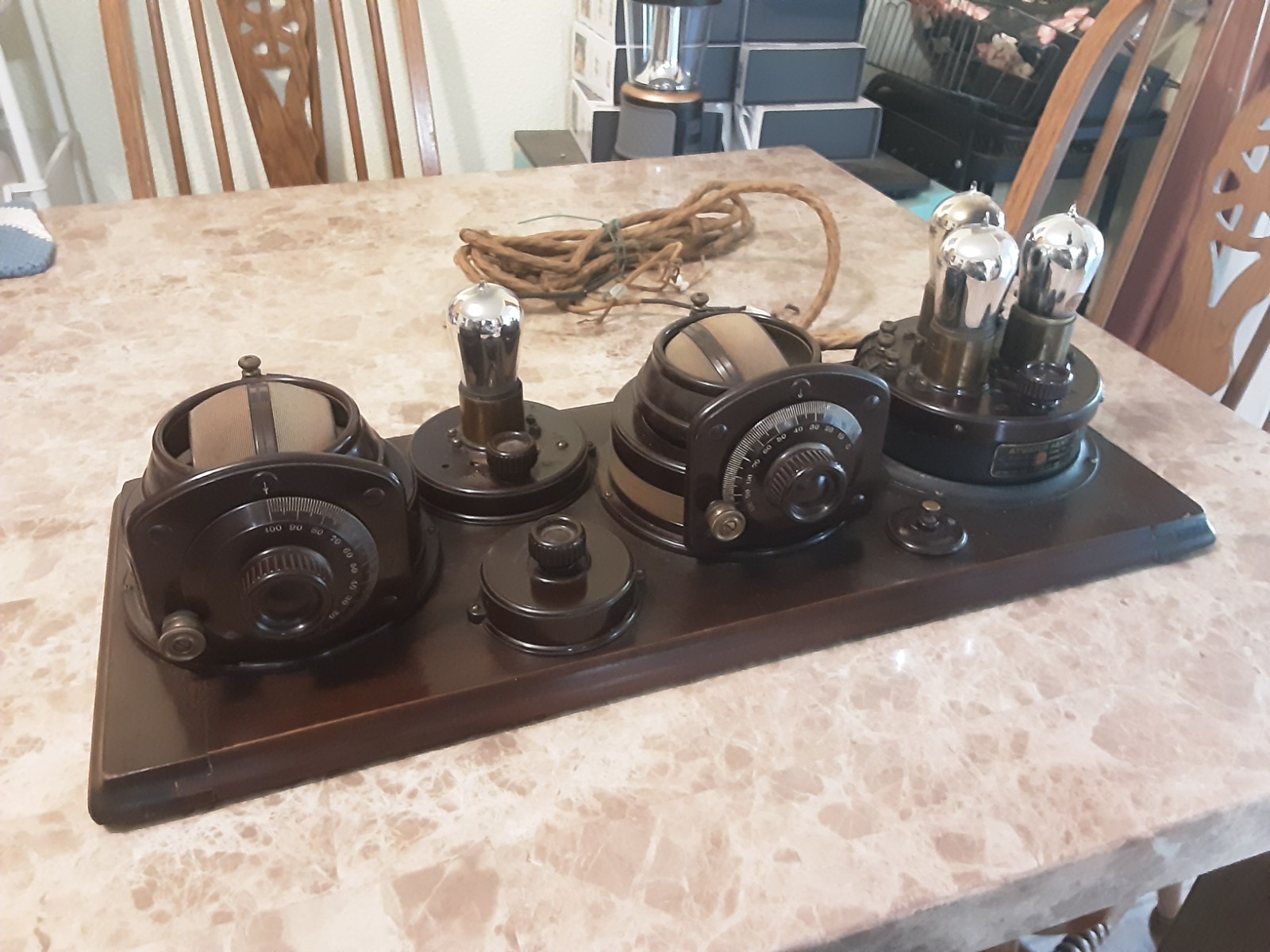 1923 ATWATER KENT 4445 MODEL 9 ANTIQUE BREADBOARD RADIO