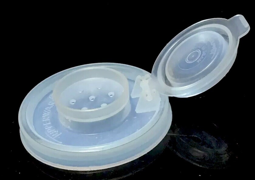 TUPPERWARE NEW VINTAGE REPLACEMENT SEAL FOR 6” SALT & PEPPER SHAKER CONTAINERS