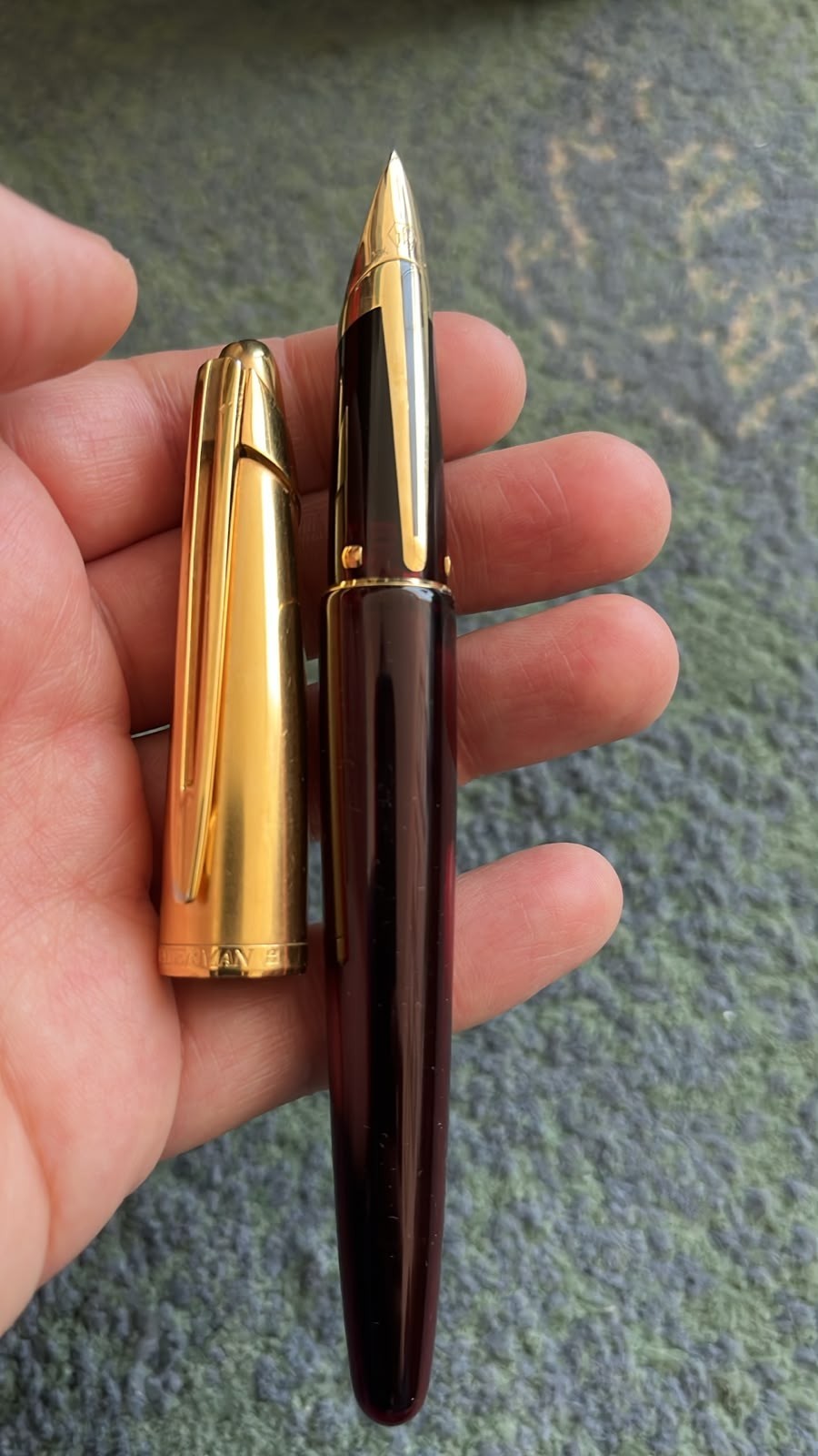 Waterman Edson Burgundy Ruby Red Fountain Pen 18K 750 F Nib