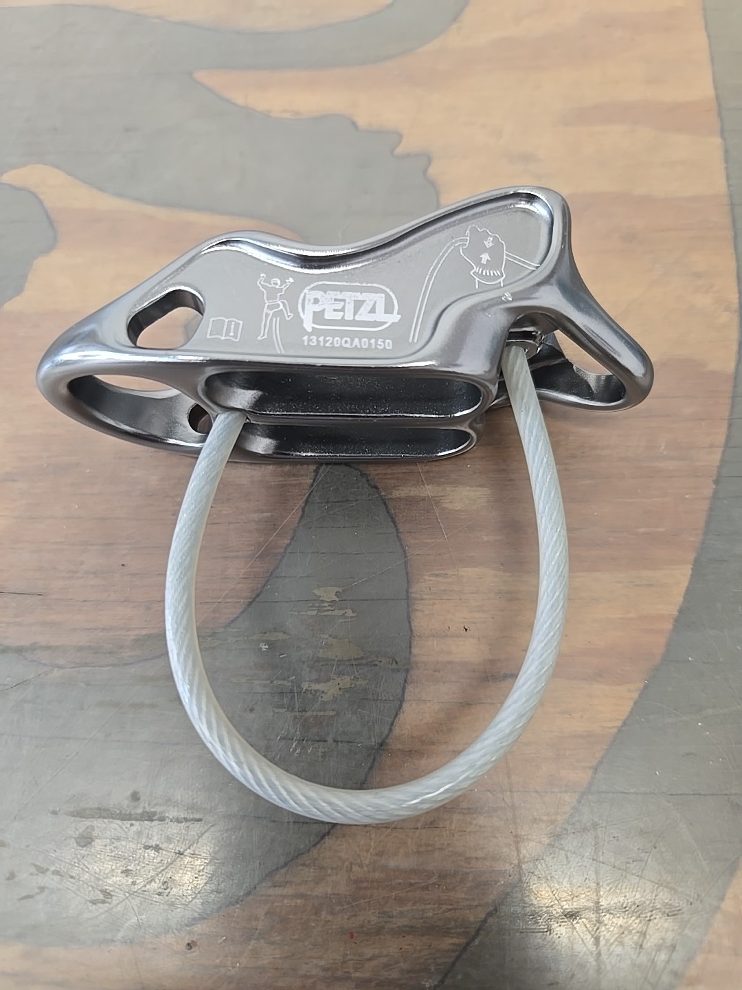 Petzl Reverso 4 Belay Device U-85