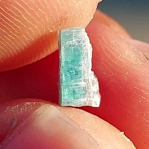 GEM PARAIBA CUPRIAN BLUE TOURMALINE COPPER BEARING BATALHA MINE BRAZIL GEM PARAIBA CUPRIAN BLUE TOURMALINE COPPER BEARING BATALHA MINE BRAZIL